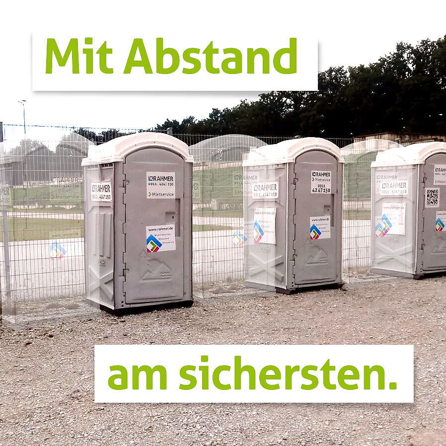 Sichere Abstände für die Miet-WC von RAHMER Mietservice in Corona-Zeiten