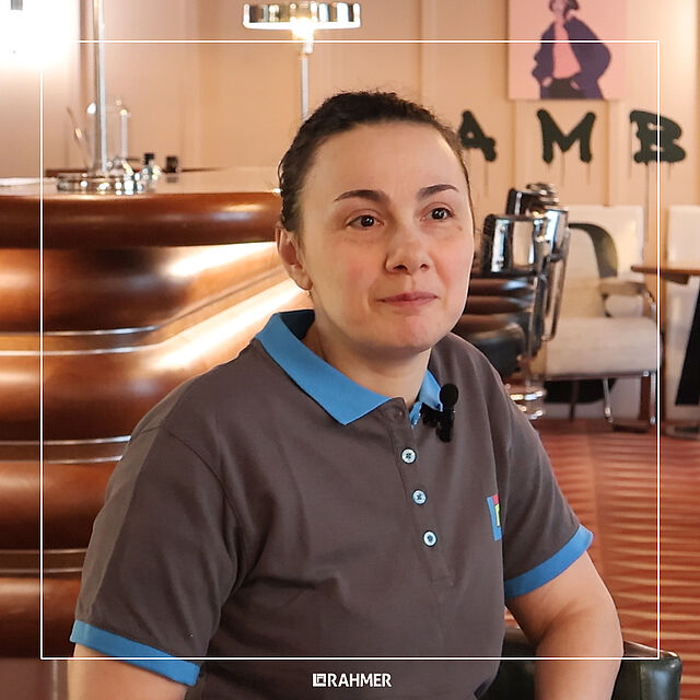 RAHMER Interview Zimmermädchen