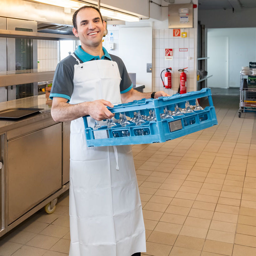 RAHMER Dienstleistungen Housekeeping plus Hotelreinigung Spüldienst Professionell